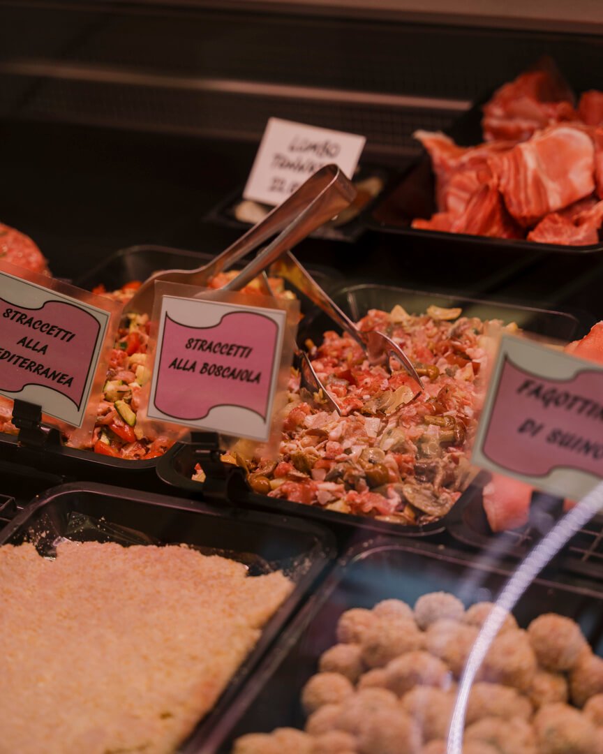 Straccetti alla boscaiola e alla mediterranea al banco Carlo Poma