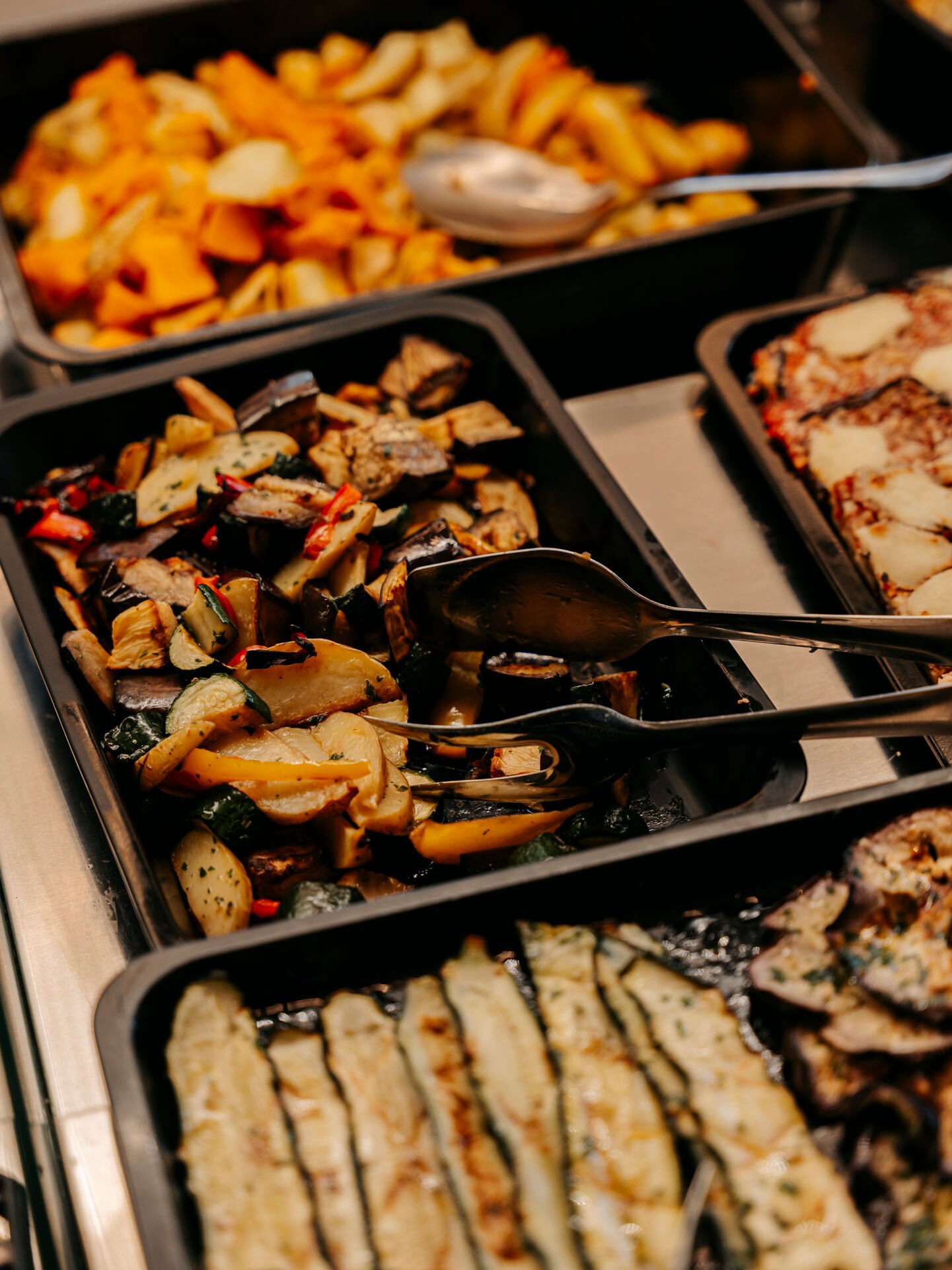 contorni-verdure-miste-gratinate-gastronomia-spacciocarlopoma Contorni di verdure miste e gratinate Carlo Poma